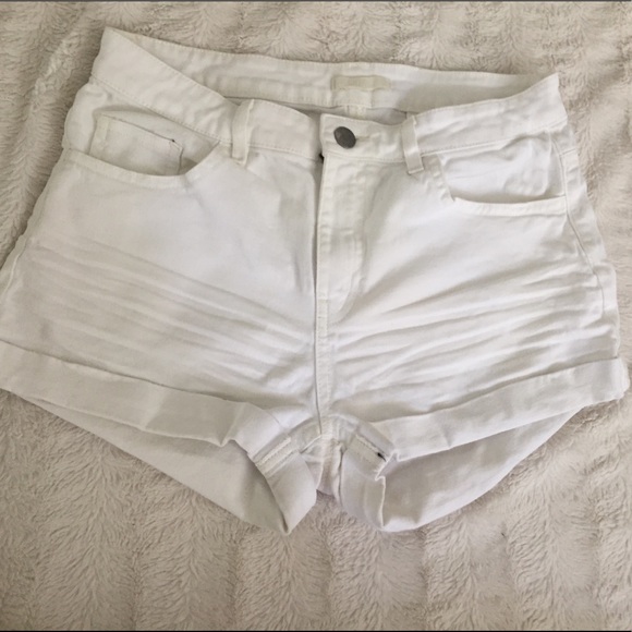 High waisted H&M jean shorts bundle - Picture 8 of 8
